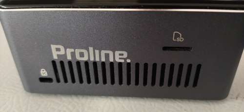 Intel Nuc NUC7i3BNH Core i3 7th Generation (240 GB SSD / 8 GB Ram)