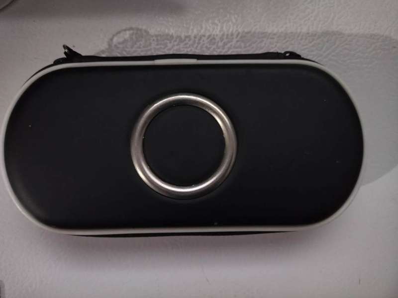 PSP - E1000 series console + 12 Games (UMD`s)