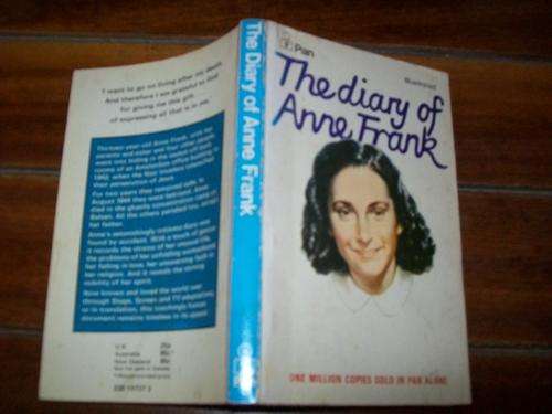 THE DIARY OF ANNE FRANK DRAMA  (Holocaust : Diary young girl ILLUS WITH PHOTOS)