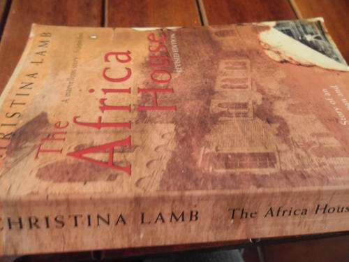 CHRISTINA LAMB  -  THE AFRICA HOUSE  - (STEWART-GORE BROWN)  1999 ED PENGUIN SOFTBACK ILLUS PHOTOS