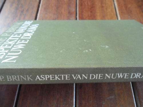 ANDRE P. BRINK  - ASPEKTE VAN DIE NUWE DRAMA -  1974 EERSTE ED.  HARDEBAND ED.