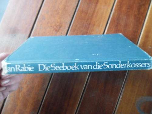 JAN RABIE - DIE SEEBOEK VAN DIE SONDERKOSSERS - ILLUS MARJORIE WALLACE 1979  TAFELBERG HARDEBAND ED.