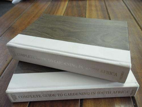 COMPLETE GUIDE TO GARDENING IN COMPLETE SET OF  TWO VOLUMES 1971 BOTANICAL  ILLUS  HARDBACKS -
