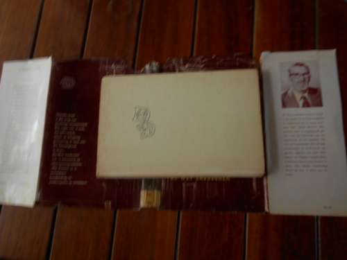 DE WET LAUBSCHER - DIE TONEEL -  HANDLEIDING VIR AMATEURS and SKOLE  KAAPSTAD