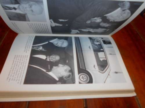 2 BOEKE -   1  LEIERSTRYD (RIES & DOMISSE)  &  DIE MAN EN SY TYD (DE KLERK)