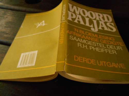 4 GEDIGTEBOEKE ENS - RH PHEIFFER - WOORD PALJAS, OOIEVAARSPORE,  RIKA CILLIERS MAKET and O.A DEBORA