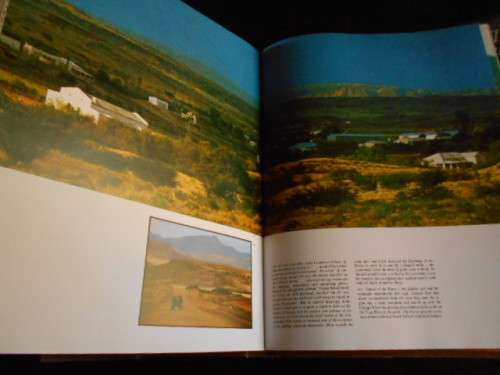 TC ROBERTSON -  SOUTH AFRICAN MOSAIC -  STRUIK PUBLISHERS 1978 ILLUS ED.
