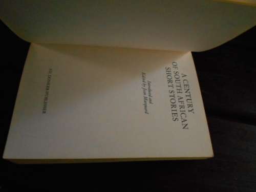 Jean Marquard - A Century of South African Short Sttories -  AD Donker Publisher  1978 1st ed softba