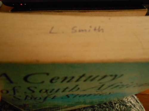Jean Marquard - A Century of South African Short Sttories -  AD Donker Publisher  1978 1st ed softba