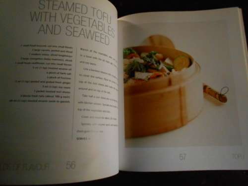SARINA JACOBSON - FIELDS OF FLAVOUR - DELICIOUS DISHES WITHOUT MEAT