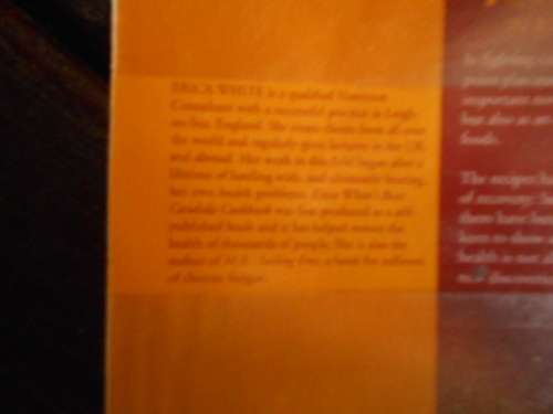ERICA WHITE - BEAT CANDIDA COOKBOOK - OVER 300 RECIPES - SOFTBACK 1999