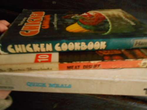 3 COOK BOOKS -  501 RECIPES QUICK MEALS:  HAMLYN CHICKEN COOKB:,  MEAT DISHES Beeton