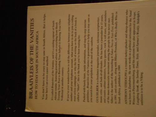 GUS SILBER - 2 BOOKS - BRAAIVLEIS OF VANITIES + THE NAKED PUN  ILLUS S  PENGUIN