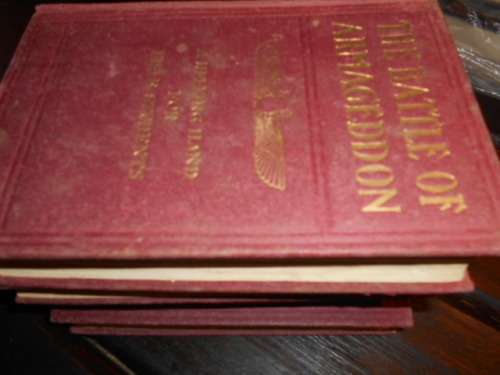 4 BOOKS STUDIES IN SCRIPTURES - OLD 1920 BOOKS HELPING HAND BIBLE STUDENTS  SERIES I, II, IV & V