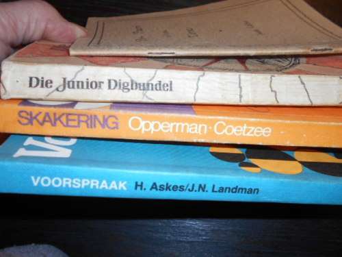 4 GEDIGTE BOEKE  SKAKERING, VOORSPRAAK - ASKES, JUN DIGBUNDEL and POT POURI