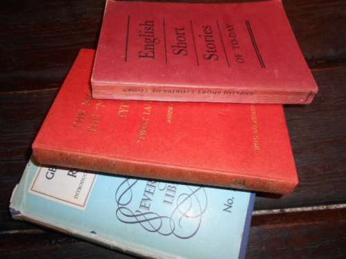 3 books, Romola G Eliot,  Nigger and Narcissus J Conrad, and English short stories