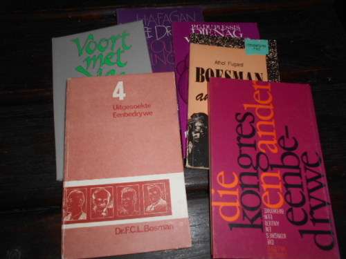 6 DRAMA BOEKE - Kongres, Voort met die spel, Ouderling, Ousus,Nag van Legio,4 uitgesoekte eenbedrywe