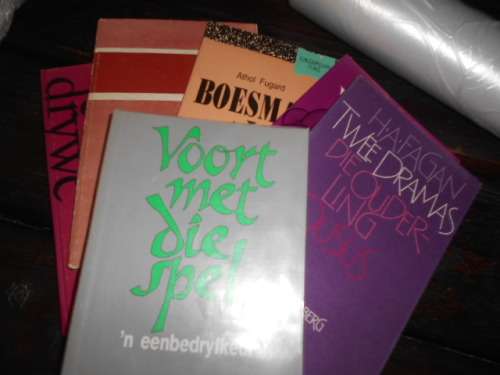 6 DRAMA BOEKE - Kongres, Voort met die spel, Ouderling, Ousus,Nag van Legio,4 uitgesoekte eenbedrywe