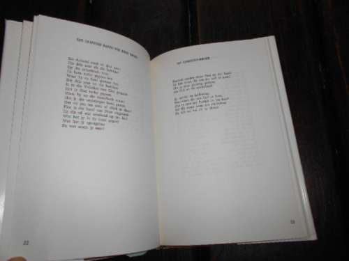 3 GEDIGTE BOEKE - Manna oor duine  (autograp), Wit skuim andVenster in stad Emma Louw