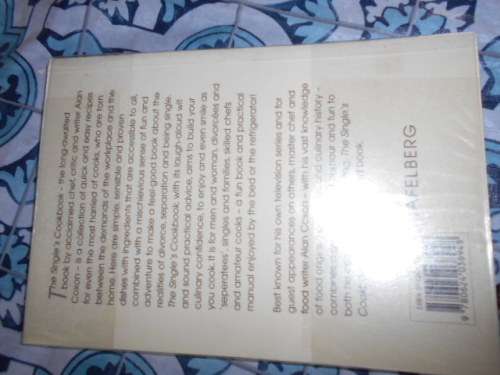 Single`s Cookbook: Culinary Creations for the Single,Separated Or Divorced softback 2000 Cape Town