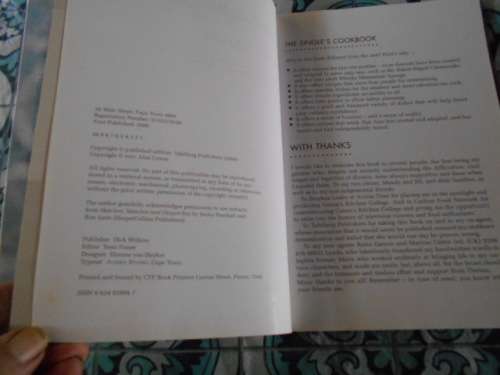 Single`s Cookbook: Culinary Creations for the Single,Separated Or Divorced softback 2000 Cape Town