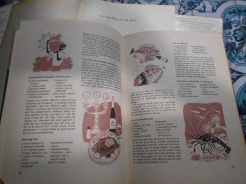 3 SA WINE BOOKS - Estate Wines signed  Knox:  White Wines WA de Klerk and Onthaal Kaapse wyn