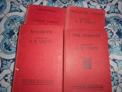 4  A.W. VERITY BOOKS  SHAKESPEARE BOOKS - JULIUS CAESAR, 12th NIGHT, MACBETH, THE TEMPEST