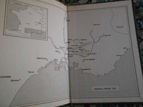 ANDRE P BRINK - DIE MUUR VAN DIE PES ROMAN 1984 HUMAN and ROUSSEAU HARDEBAND 1STE ED.