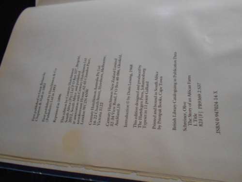 OLIVE SCHREINER - THE STORY OF AN AFRICAN FARM -  DORIS LESSING