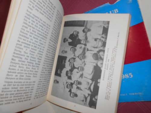 RUGBYKLUB ROBERTSON - 1885 - 1985 SAAMGESTEL DEUR PAUL THERON GEILLUS  HARDEBAND