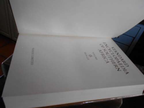 SESA - STANDARD ENCYCLOPAEDIA OF SOUTHERN AFRICA  -  6 OUT OF 12 VOLUMES