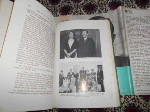 THE RELUCTANT PRESIDENT -  (CLIFFORD DUPONT) MEN OF OUR TIME 1978 RHODESIA