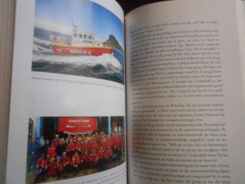 Op `n Stormsee, ware verhale van Suid-Afrikaanse seereddings deur Tony Weaver met Andrew Ingram