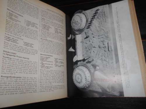 JESS DAVIDTSZ SE KOOKBOEK - PROF DAVIDTSZ - PRETORIA 1955 1STE ED.
