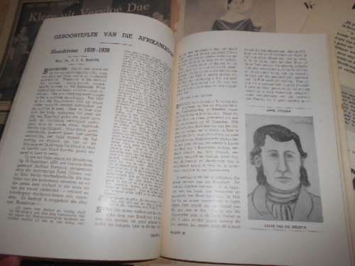 Gedenkboek Voortrekker-Eeufees 1838 volksfeestekomitee sagteband  & Klere Sarie Marais 1949
