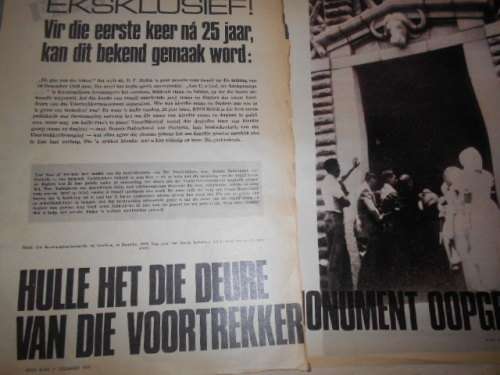 Gedenkboek Voortrekker-Eeufees 1838 volksfeestekomitee sagteband  & Klere Sarie Marais 1949