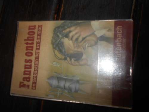 3 FANUS RAUTENBACH BOEKE -  FANUS ONTHOU, LIEWE OOM DRAADLOOS EN 'N LAG PER DAG