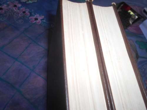 2 volumes  I AND II  ENCYCLOPAEDIA Britannica MICROPADIA REFERENCES & INDEX 1980