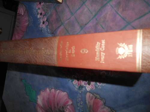 Volume 9 KNOWLEDGE INDEPH:  HUMIDITY IVORY COAST - 1980 ENCYCLOPAEDIA Britannica MICROPADIA