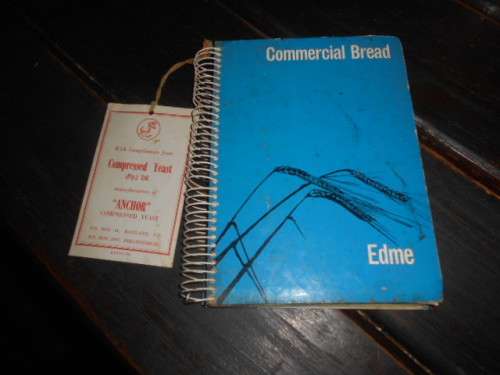COMMERCIAL BREAD EDME - COMPRESSED YEAST ANCHOR OLD SPIRAL BREAD  RECIPE BOOK