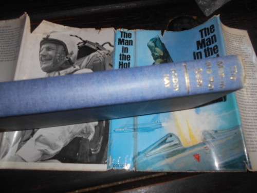 DODDY HAY - THE MAN IN THE HOT SEA (Development of the ejector seat) rare 1969 ed