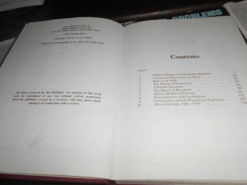 CAS DE VILLIERS - African Problems and Challenges - Valiant Publishers 1st ed  1976