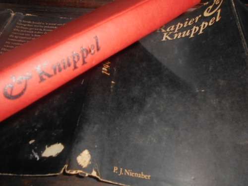 RAPIER &  KNUPPEL - Letterkundige polemieke - PJ Nienaber 1965 Nas. Boekh.