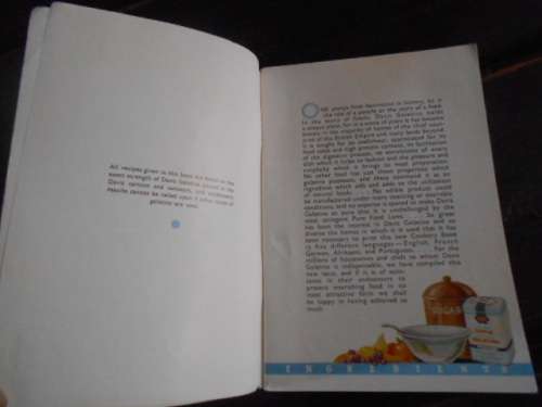 Davis Dainty Dishes (gelatine)  collecttive small illus recipe softback ed. 1938