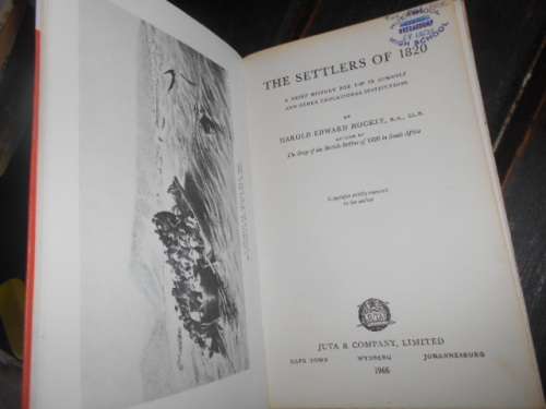 HE HOCKLY - SETTLER OF 1820 -  JUTA SCHOOL  SOFTBACK 1966