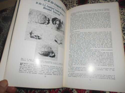 Dr R Bigalke Fauna en Flora publication of Transvaal Prov Adm.  illus Nr 17 1966 softback