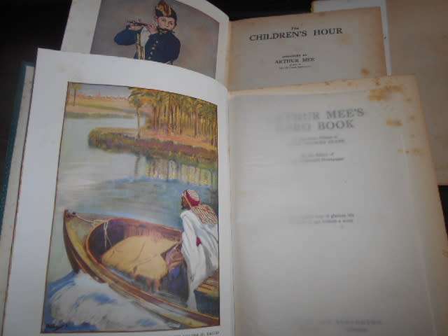 2 Arthur Mee books: Hero book & Childrens Hour illus - Hodder & Stoughton