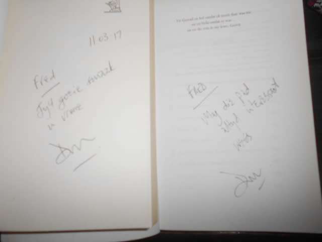 2 Deon Maas boeke -  Melk die heilige koeie &  Witboy Africa autographed