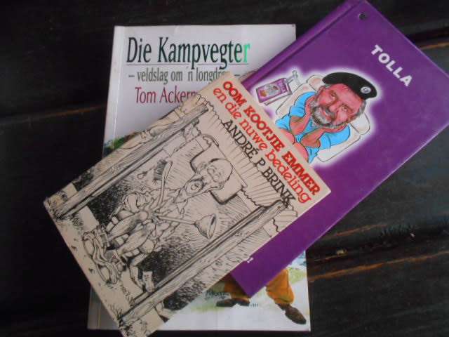 3 grap boekies - Tolla,  Oom Kootjie - Andre Brink, en die kampvegter - T Ackerman