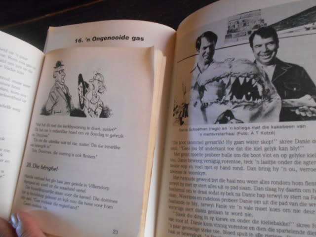 dr. JAPIE COETZEE  2 softback books - Raar maar Waar en O Gaats -Dominee
